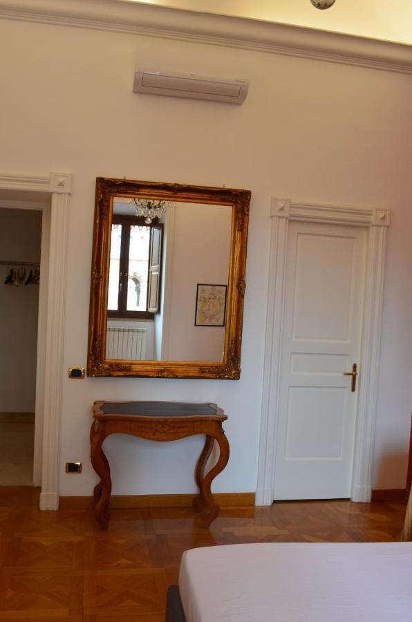 Elegante Appartamento Nel Centro Di Roma 外观 照片