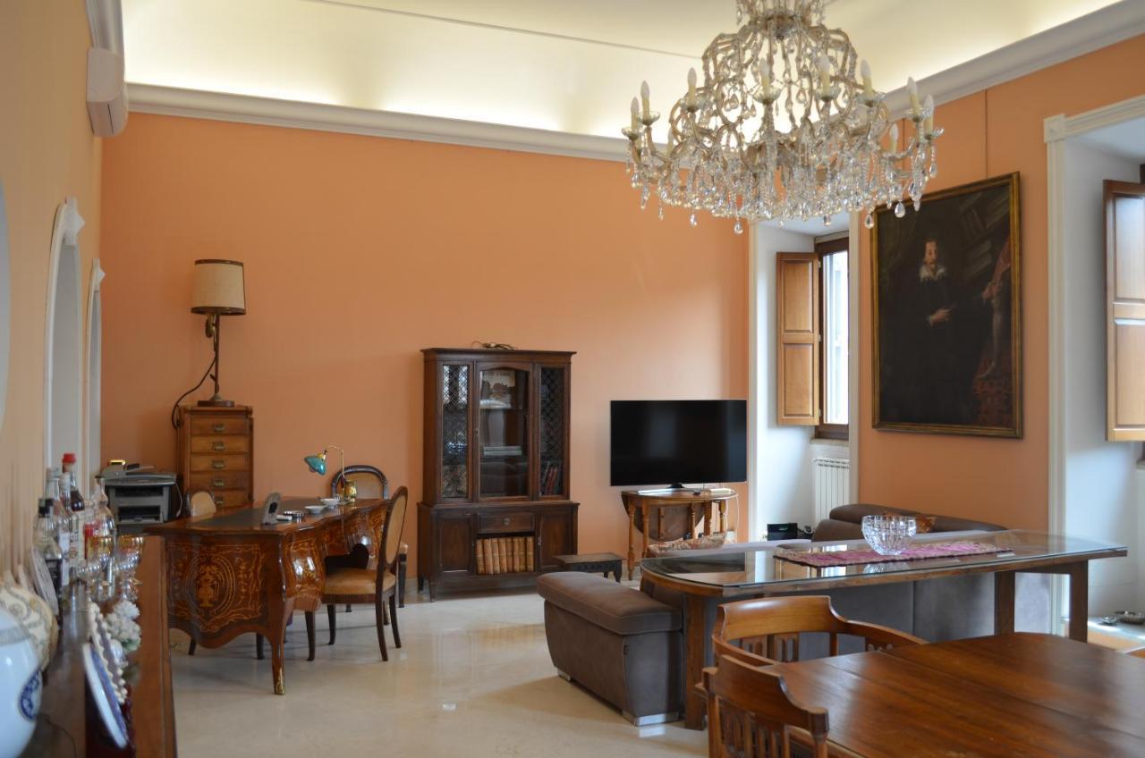 Elegante Appartamento Nel Centro Di Roma 外观 照片